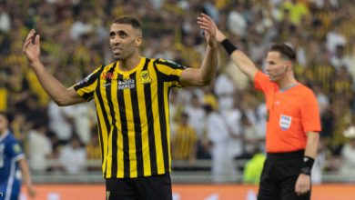 بقميص-الاتحاد.-حمدالله-لا-يعرف-شباك-الهلال